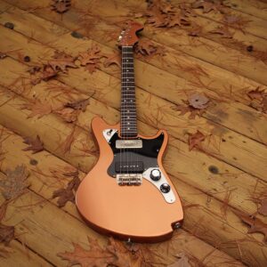 Lewis Minnow from Lewis Guitars in an age nitro finish