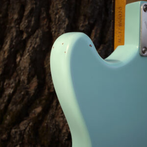 Lewis Minnow handcrafted Guitar cutaway