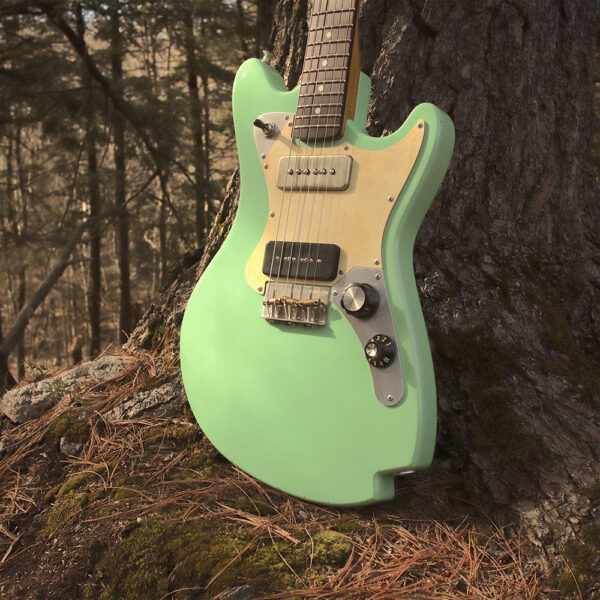 Lewis Minnow handcrafted Guitar nitro finish