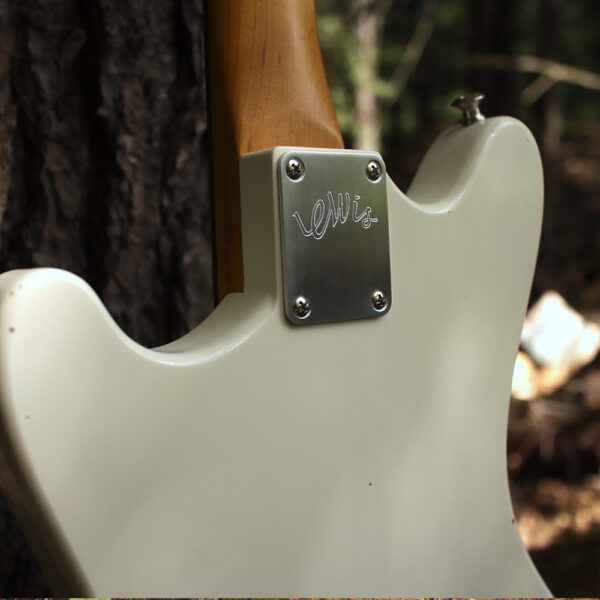 Pinhey White - Image 10