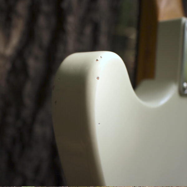 Pinhey White - Image 6