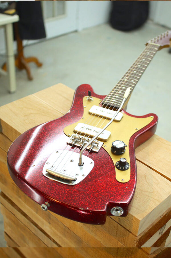 Ember Red (Big Flake) - Image 11